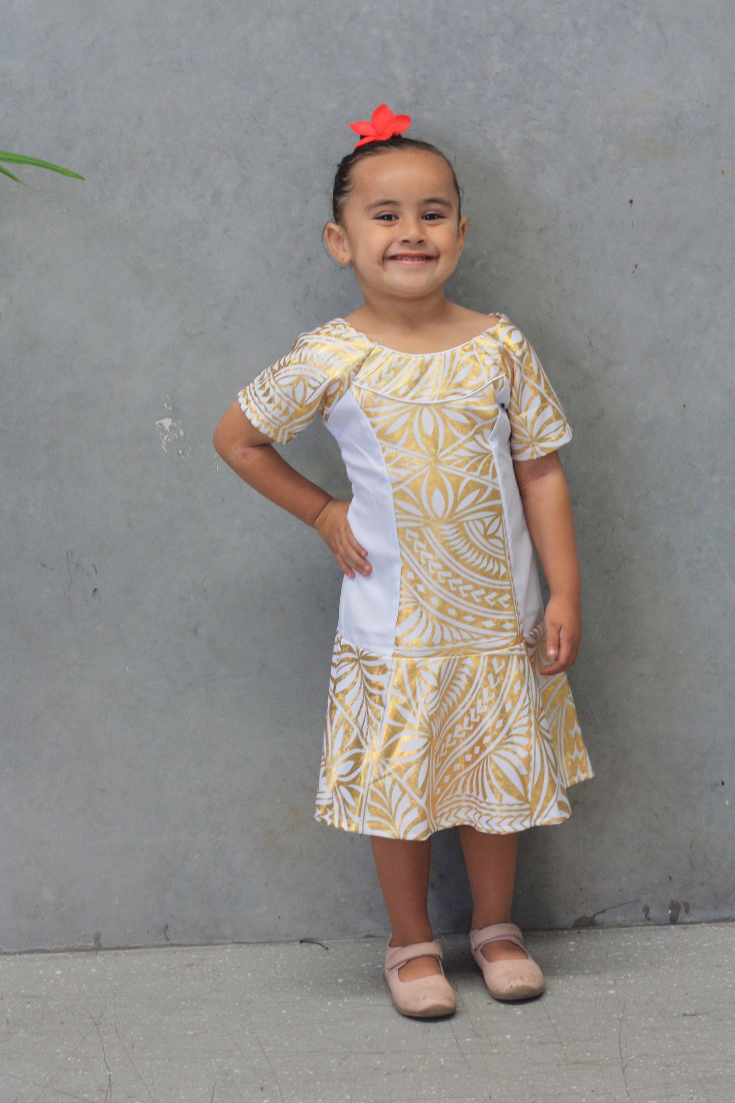 Polynesian Fashion Girls Dress White Metalic Gold